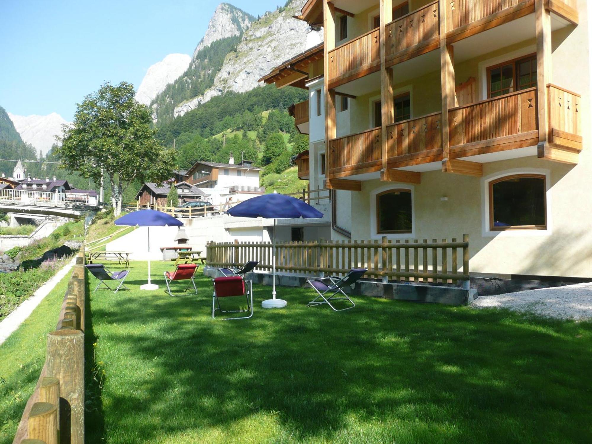 Apartments Sol E Nef Rocca Pietore Exteriör bild